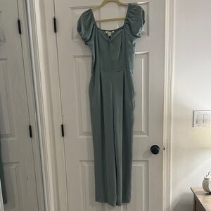 Green Puff Sleeve Boot Cut Jumpsuit Sz M